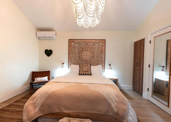 Seahorse Beach Bungalows