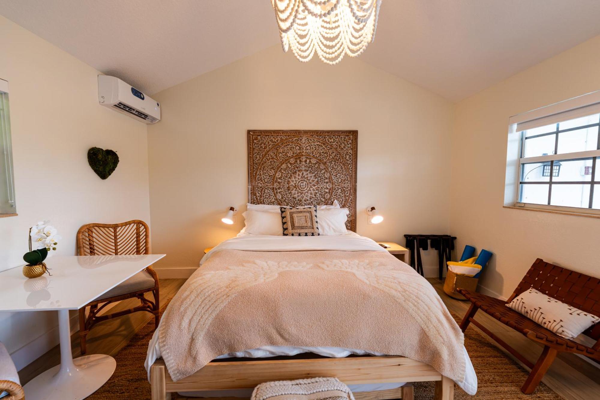 Seahorse Hotel